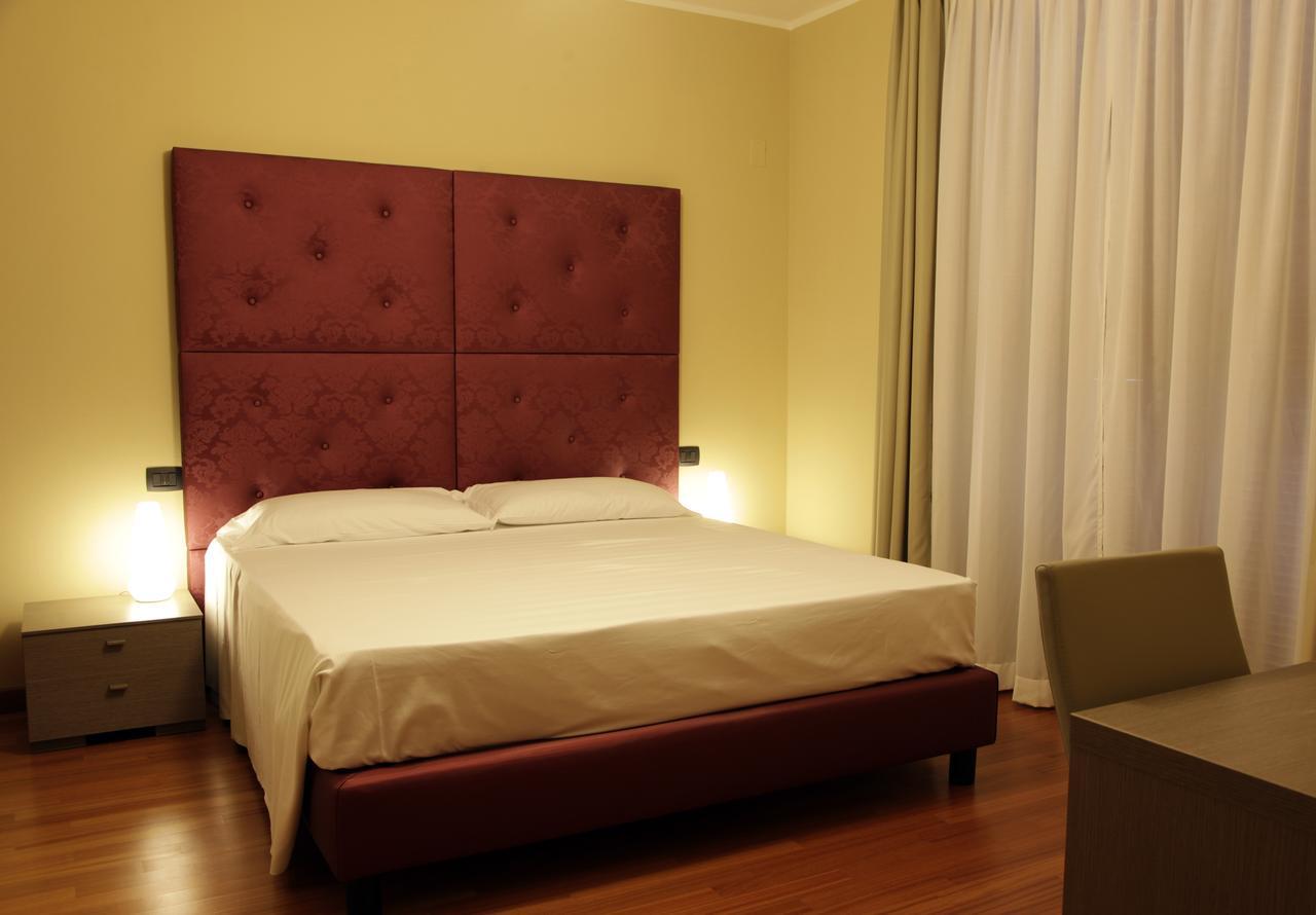 Residence Sant'Anna Ponte San Pietro  Phòng bức ảnh